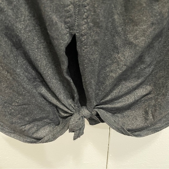 Lululemon Salute the Sun Tank - Picture 8 of 10